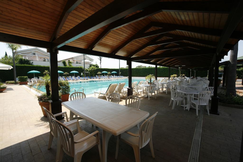 Hotel Leucosya Marina Di Casal Velino Exterior photo